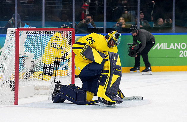 Tombola, chaos, rána ještě před zápasem. Švédové po vyřazení opět viní trenéra