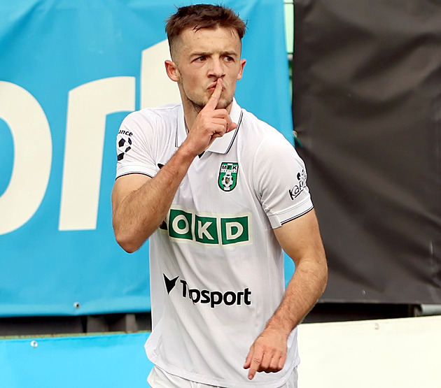 Spadni ve vápně! V korupční aféře figuruje Šigut, prý ho uplatil i primátor Karviné