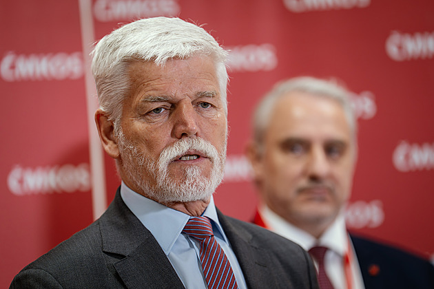 Pouze účelová hra, ohradil se Pavel proti označování za lídra opozice