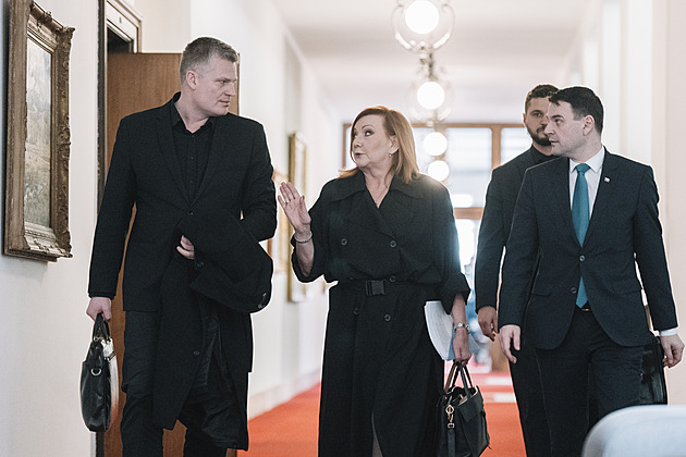 S Turkem o „parazitech“ mluvila Schillerová. Mohla bych si to brát osobně, řekla