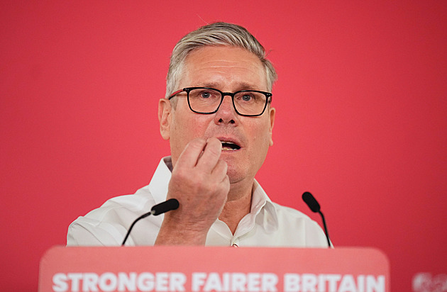 Korekce brexitu. Starmer chce po volebním výprasku návrat Británie do srdce Evropy