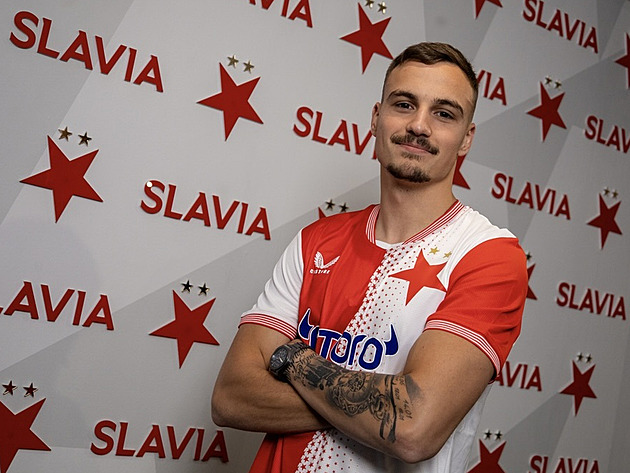 Slavia do B-týmu přivedla mladého Černohorce. Sledovala ho přes dva roky