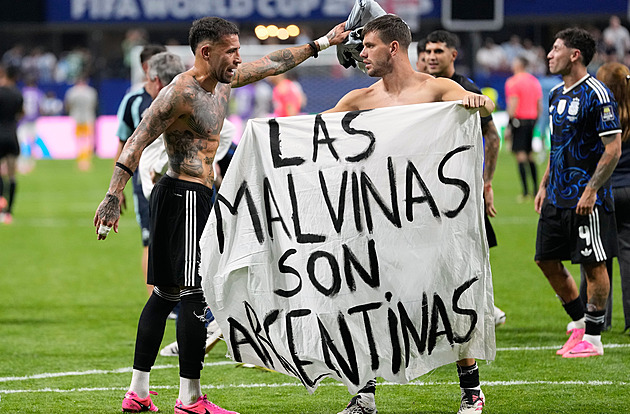 Argentina před disciplinárkou FIFA. Řeší se napadení po finále i politické nápisy