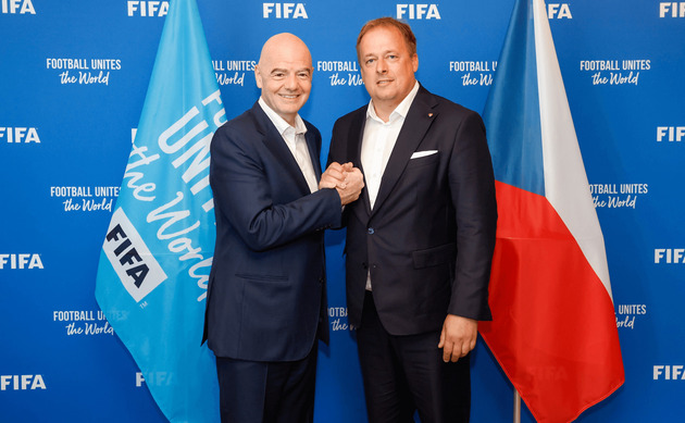 Trunda souhlasí s Infantinovým návrhem, naopak LFA nově podpořila prohlášení UEFA