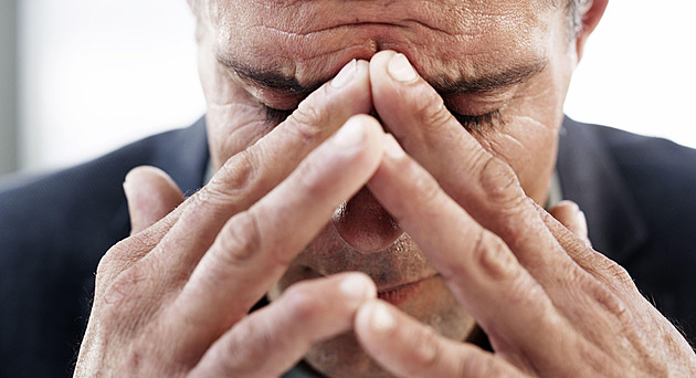 Bolest, která trvá příliš dlouho, škodí celému tělu. Kdy už ji řešit